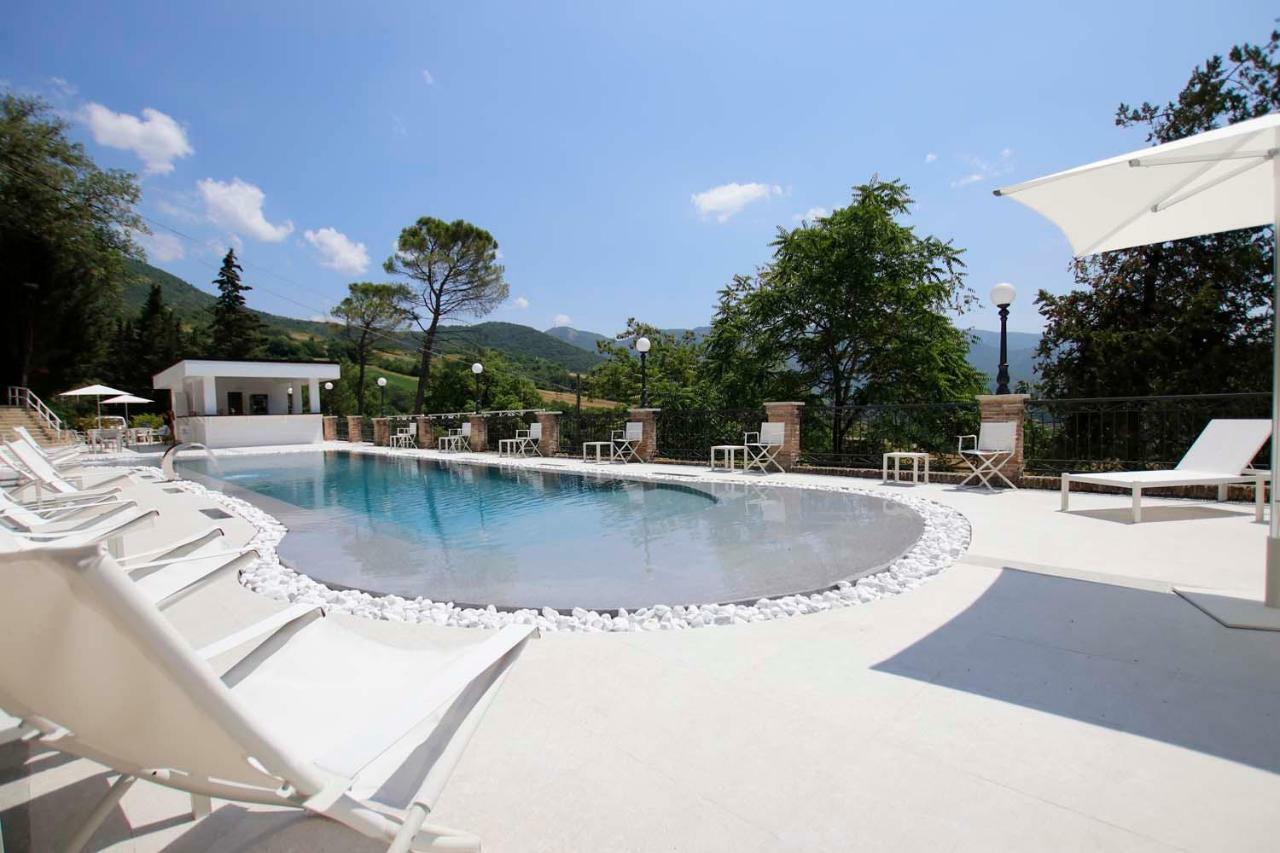 Marchese Del Grillo Otel Fabriano Dış mekan fotoğraf